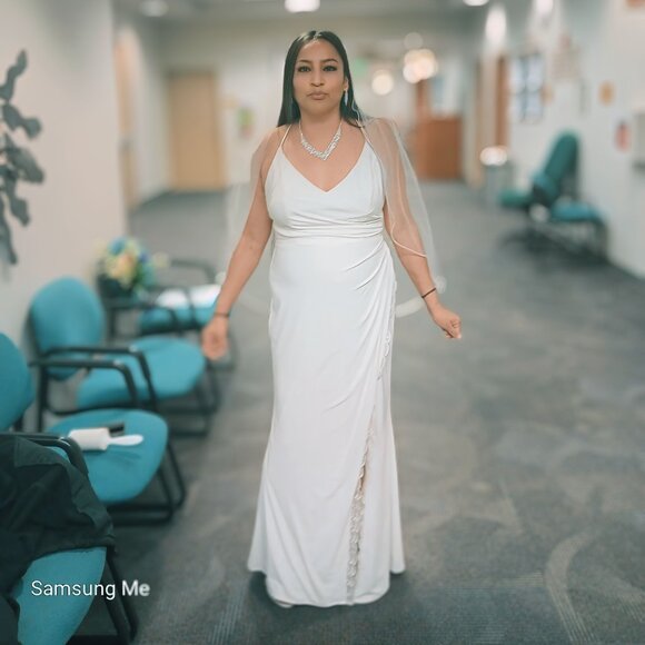 Wedding dress size 12 - Picture 1 of 1